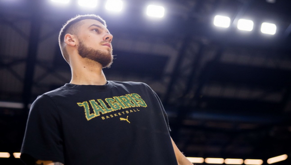 Žiniasklaida: „Žalgiris“ nusprendė, ar „Real“ ekipai parduos D. Sirvydį